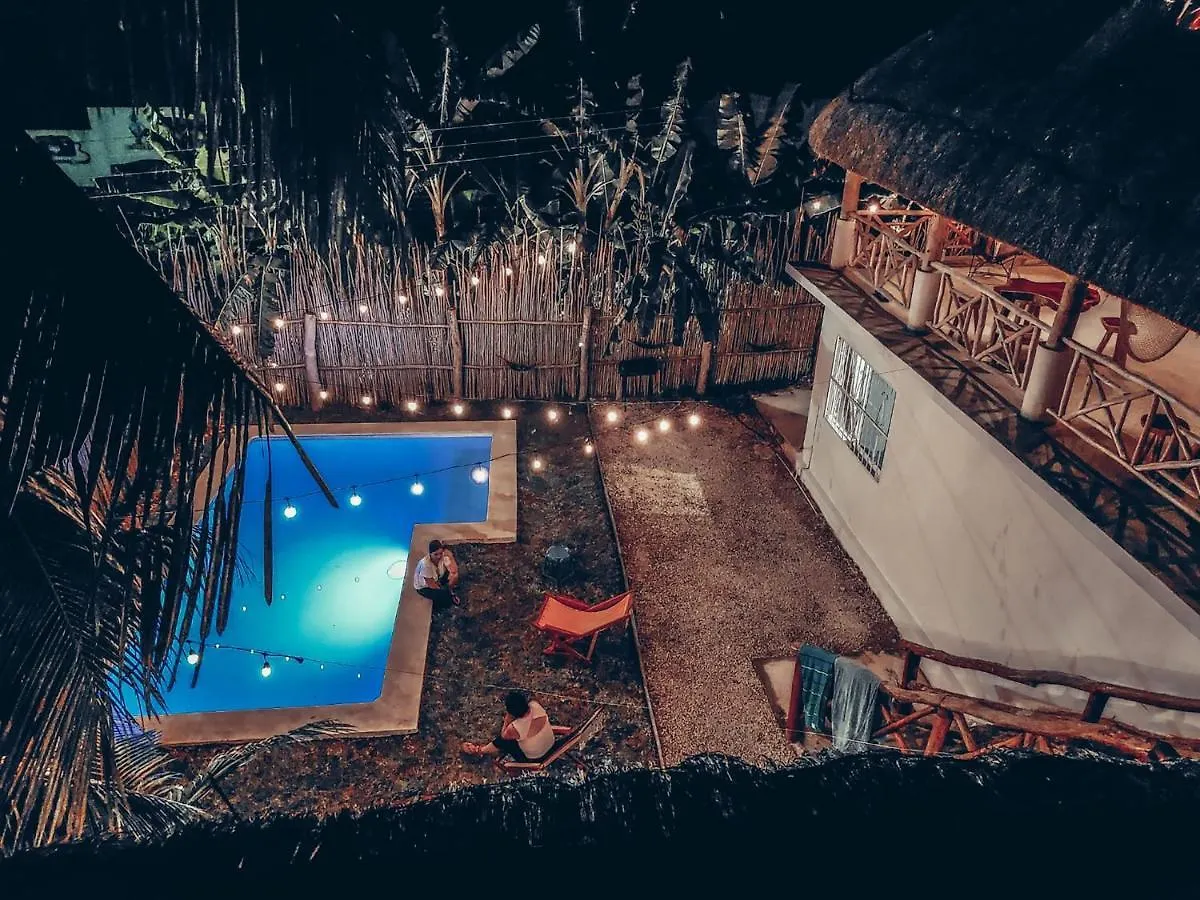 **  Hotel Xa'An Бакалар Мексика